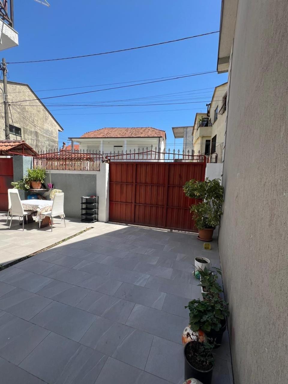 David Guesthouse Shkoder Exterior photo